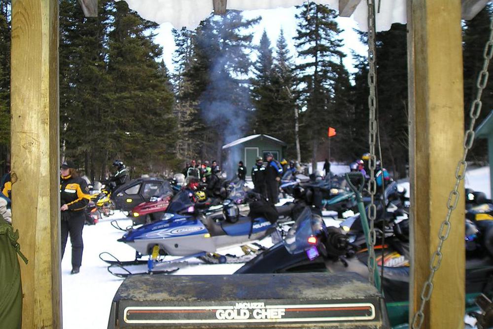 Chaleur Snowmobile Club